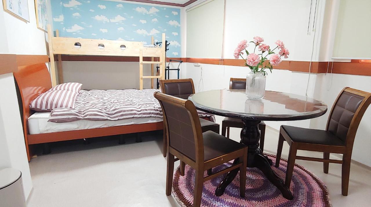 Healinghouse Peakjang Motel Buyeo Buitenkant foto